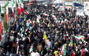 شاهد: حضور ملحمي وموحد للشعب الايراني في الذكرى 44 لانتصار الثورة الإسلامية
