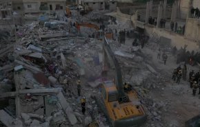 مناشدة سورية للمساعدة في عمليات الانقاذ مع استنفار حكومي