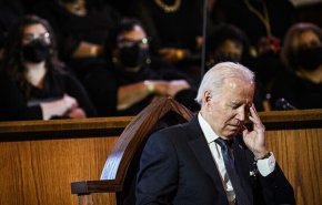 سيمور هيرش: الخوف دفع بايدن إلى تأجيل تفجير ’السيل الشمالي’ من يونيو إلى سبتمبر 2022