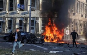 معارك عنيفة وقصف روسي كثيف على مناطق عديدة شرقي اوكرانيا 