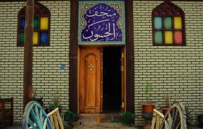 شاهد: منزل تراثي بالبصرة يتيح للعراقيين تجربة ثقافية ووجبات مميزة