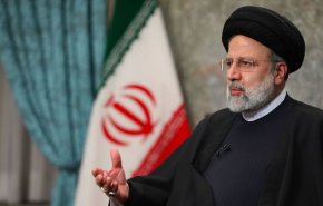 رئيسي: العدو يسعى وراء أهدافه عبر اثارة الاستياء باستهداف معيشة الشعب