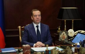 مدفيديف: تسليم الناتو طائرات لكييف يعد دخولا مباشرا في الحرب ضد روسيا