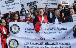 قضاة تونس يحذرون من خطورة تصريحات سعيّد تجاههم