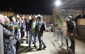 مواجهات واعتقالات بالضفة والقدس
