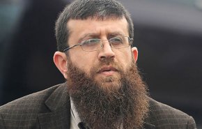  القيادي الشيخ 'عدنان' يستمر بالإضراب عن الطعام