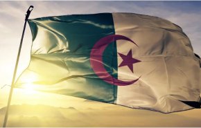  بلد المليون ونصف شهيد يحيي الذكرى الـ61 لعيد النصر 