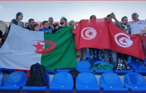 تبون يؤكد ان تونس تتعرض لمؤامرة والجزائر ستساندها