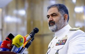الادميرال إيراني: لا تهديد يثني القوة البحرية الايرانية عن تنفيذ مهامها