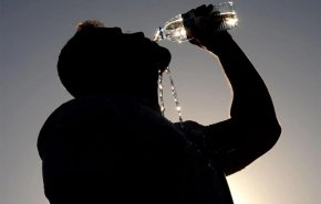 كيف نتجنب الشعور بالعطش أثناء صيام شهر رمضان؟
