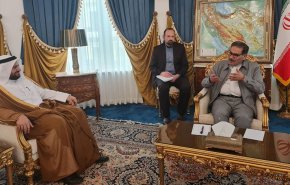 شمخاني: لا قيود على تعزيز وتطوير العلاقات مع دول الجوار