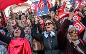 تونس..القوى الديمقراطية تطالب بإطلاق سراح المعتقلين السياسيين