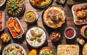 فائدة في كل لون.. هذه أهمية كثرة الألوان في إفطار رمضان
