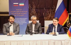 إيران وروسيا تناقشان زيادة عبور البضائع في بحر قزوين