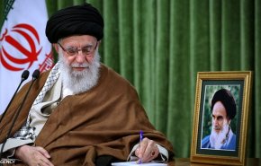 قائد الثورة الاسلامية يعزي بوفاة الدكتور عماد افروغ