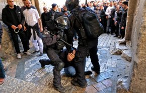 قوات الاحتلال تشن حملة اعتقالات ومداهمات واسعة في الضفة والقدس
