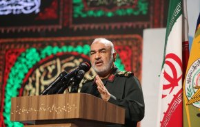 اللواء سلامي: الجمهورية الإسلامية هي مرسى الاستقرار والأمن في المنطقة