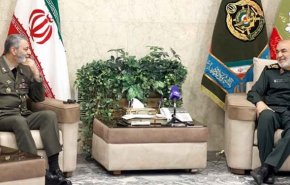 اللواء موسوي: التعاضد بين الجيش وحرس الثورة الاسلامية فقأ أعين الأعداء
