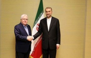 محادثات بين وزير خارجية ايران والمنسق الاممي للشؤون الانسانية