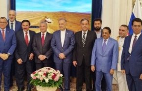 السفير السعودي يحضر مراسم الاحتفال بيوم الجيش الايراني في موسكو