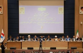 وزير الاقتصاد الايراني: ميزان صادراتنا غير النفطية أصبح إيجابياً