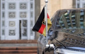 ألمانيا تبرر طردها دبلوماسيين روس الشهر الماضي