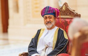 سلطان عُمان لباقري: سأزور طهران في المستقبل القريب