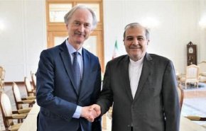 خاجي يجري مباحثات مع بيدرسون حول التطورات في سوريا