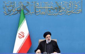 الرئيس رئيسي يحذر السلطات الأفغانية بشأن حق مياه هيرمند 