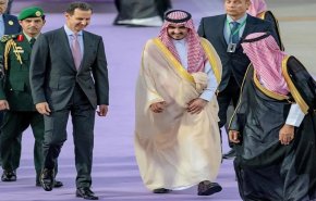 الرئيس السوري يسرق الأضواء بعد سنوات من العزلة
