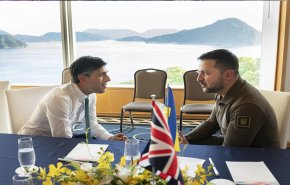 اجتماع بين زيلينسكي ورئيسي وزراء الهندي والبريطاني 