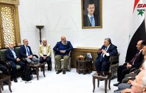 رئيس مجلس الشعب السوري يلتقي وفد الجبهة الأوروبية للدفاع عن سورية