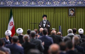 نواب مجلس الشورى الاسلامي يلتقون قائد الثورة الاسلامية اليوم