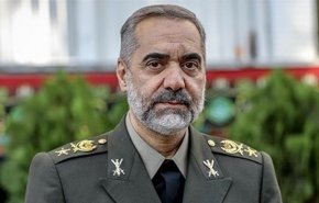 وزير الدفاع: مدمرة 