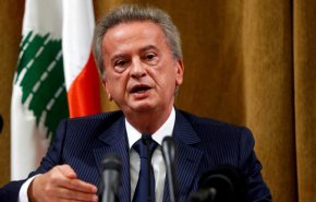 القضاء اللبناني يمنع حاكم المصرف المركزي من السفر بعد استجوابه
