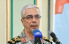 اللواء باقري: عدد السكان هو من الاركان الرئيسية لقوة البلاد