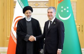 رئيس مجلس تركمانستان يصل إلى طهران