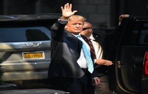 ترامب يصل فلوريدا للمثول أمام المحكمة غدا الثلاثاء