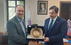 نائب وزير العلوم الإيراني يبحث التعاون الأكاديمي مع رئيس جامعة دمشق