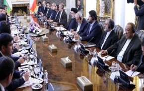 رئيسي: إيران لا ترى عقبة في طريق توسيع العلاقات مع الجوار