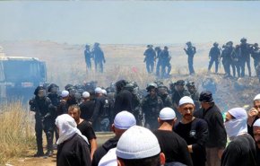 أهالي الجولان السوري يتصدون للاحتلال الإسرائيلي ویرفضون إقامة مشروع مراوح الطاقة