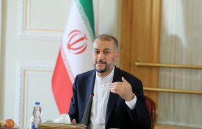 امير عبداللهيان يجري مباحثات مع اعضاء مجموعة الصداقة البرلمانية الكويتية الايرانية