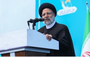 رئيسي: تحقيق نمو اقتصادي يتخطى الـ 8% ممكن عبر زيادة الاستثمارات والانتاجية