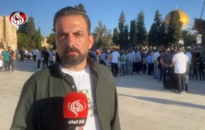 100 ألف فلسطيني يتحدون الاحتلال ويبتهجون بالعيد +فيديو