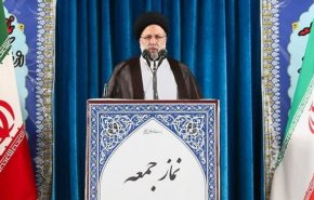 رئيسي: الاساءة الى القرآن اساءة الى جميع الاديان السماوية والانسانية جمعاء