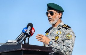الأدميرال سياري: تقدمنا في جميع المجالات على الرغم من الحظر المفروض على ايران