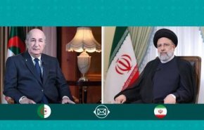 الرئيس الإيراني يهنئ نظيره الجزائري بذكرى استقلال بلاده