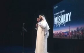 شاهد..مقرئ كويتي شهير ينشد قصيدة في مدح الامام على (ع)

