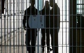 نقل 11 سجينا إيرانياً من الكويت إلى إيران