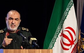 اللواء سلامي: لا يمكن أن ننجح في العالم دون الوصول الى الموارد العلمية الحديثة